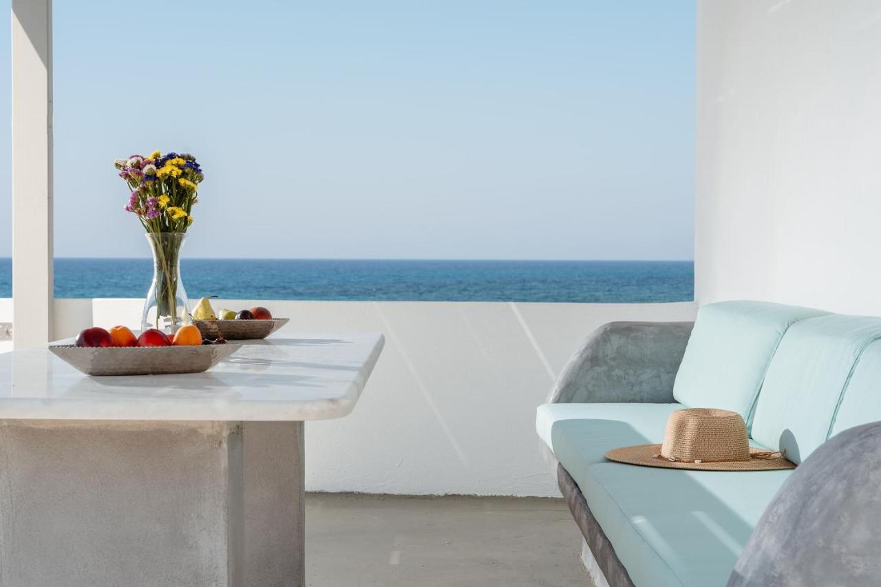 Celestial Seaview Apartments - Afroditi Naxos City ภายนอก รูปภาพ